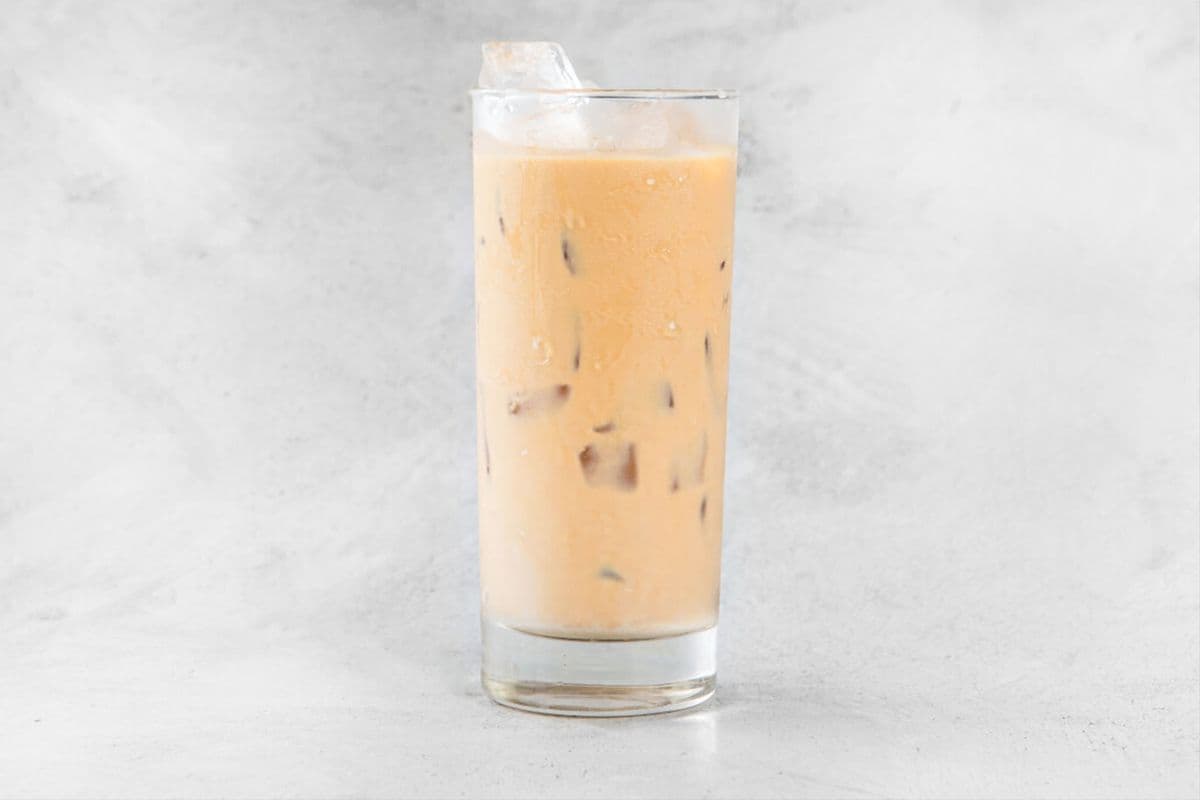 D9. Viet Iced Coffee (Cà Phê Sữa Đá)