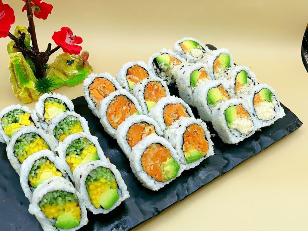Special Veg Roll Set(24pc)