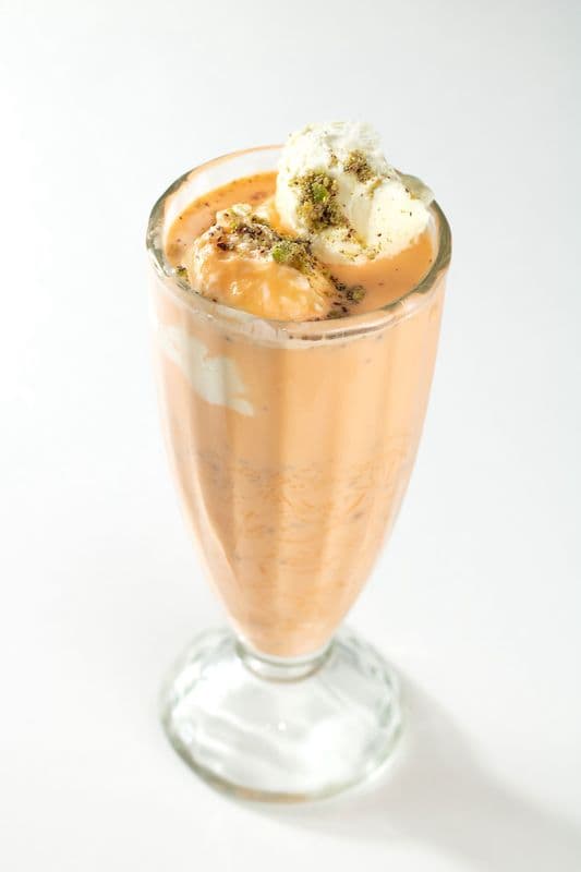 Kesar Pista Falooda / Kesar Pista Falooda