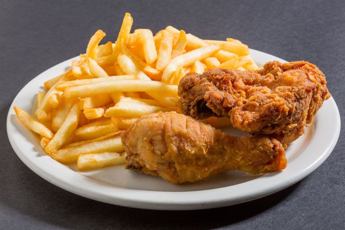 Chicken Dinner (2 pcs)