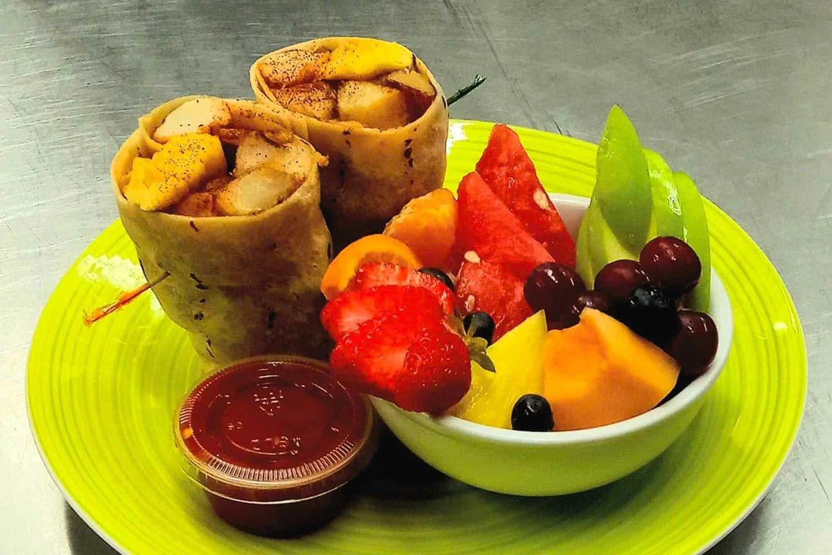 Breakfast Wrap & Fresh Fruit