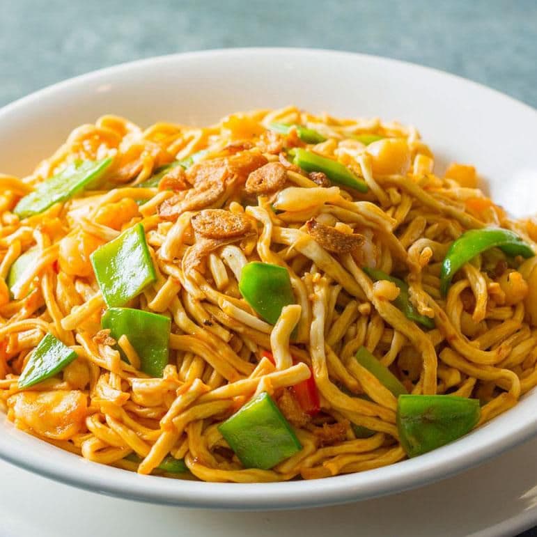 Braised E-Fu Noodle with Seafood in XO Sauce XO醬海鮮炆伊麵