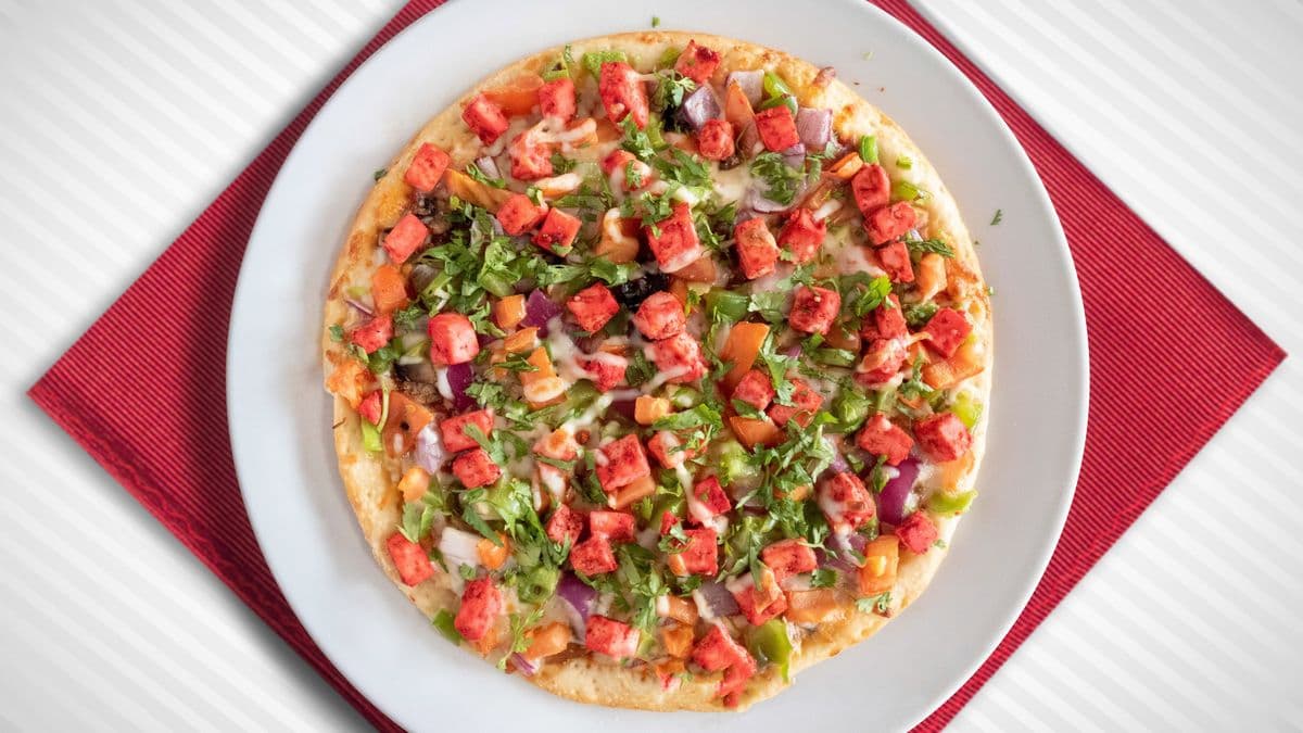 Keto Crust Tandoori Paneer Pizza