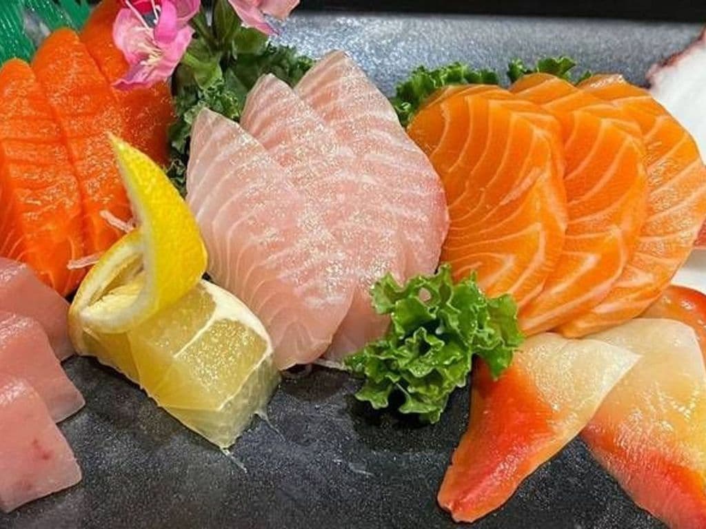 Assorted Sashimi(12pcs)