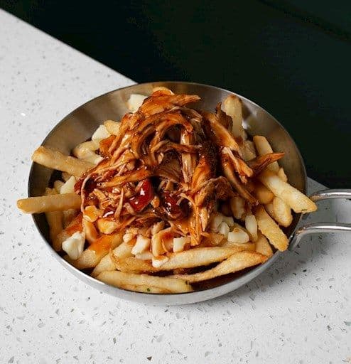 Pulled Chicken Poutine