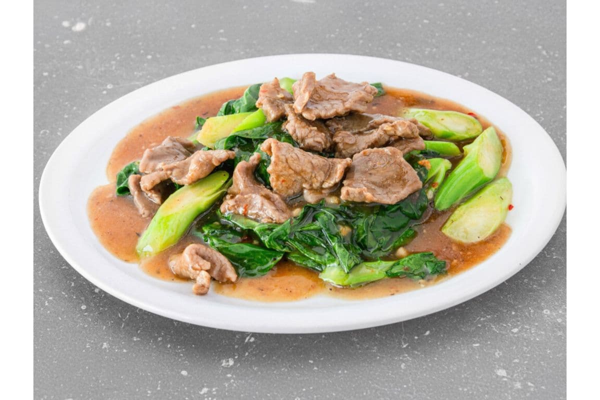 22. Stir-Fried Beef or Chicken with Gai Lan