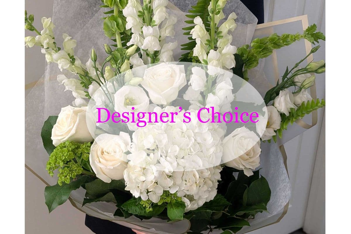 Hand-tied Bouquet - Large