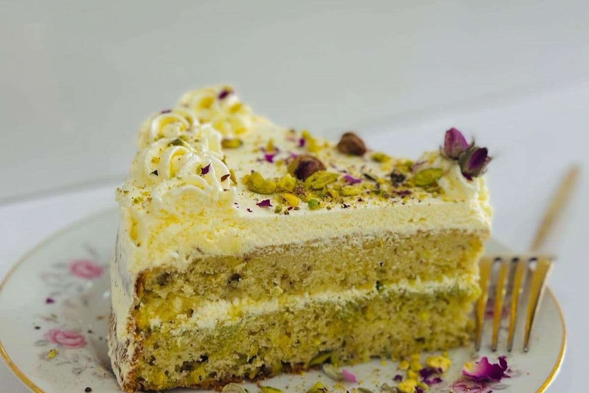 Pistachio Cake