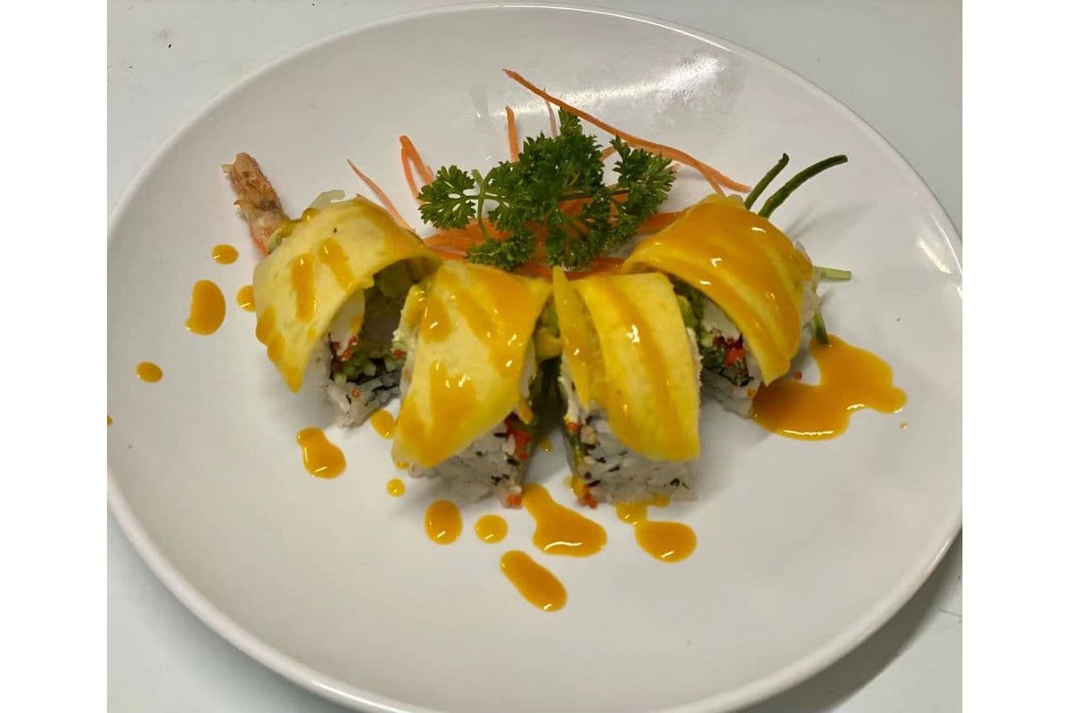 P8. Golden Dragon Roll