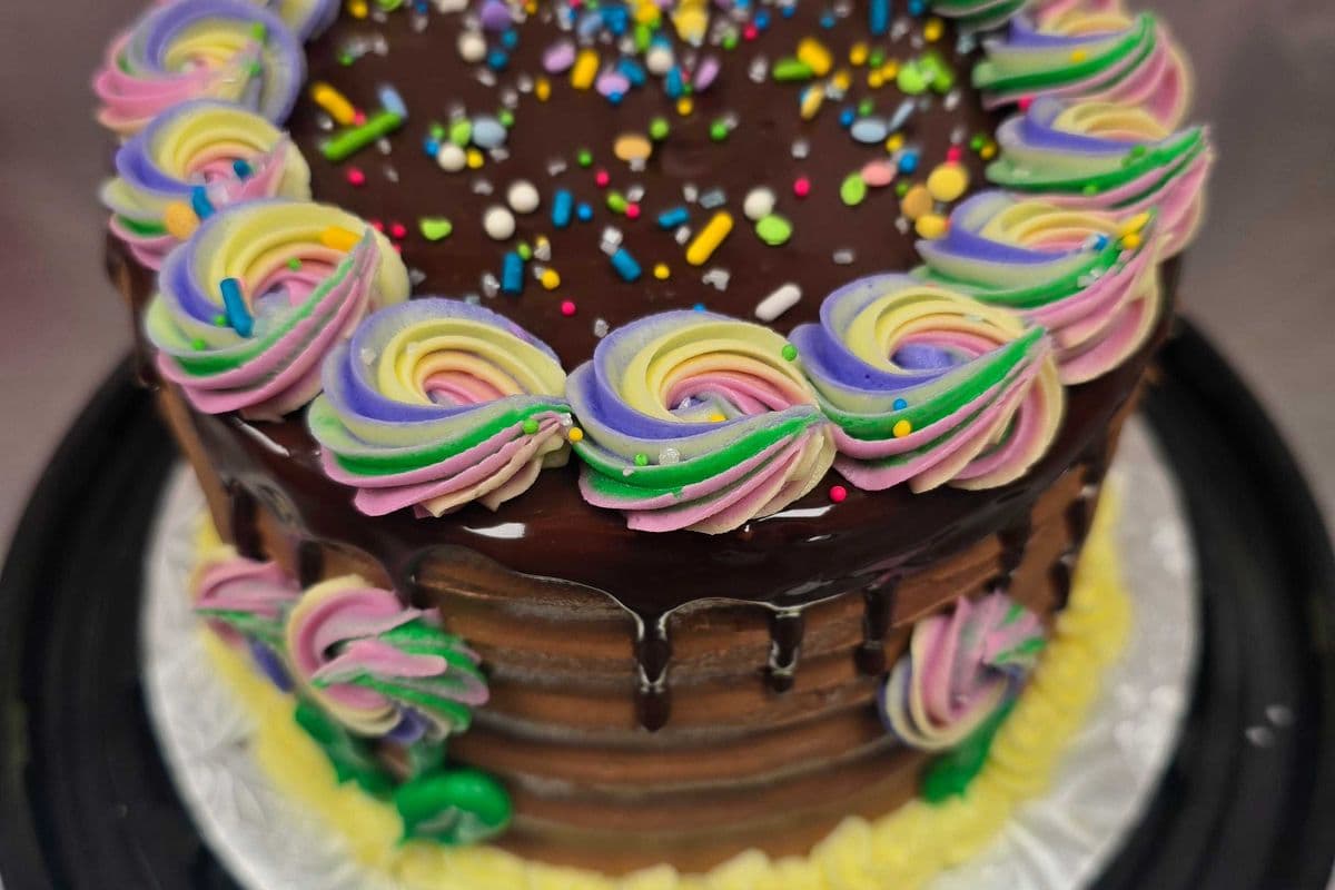 6 inch birthday cakes