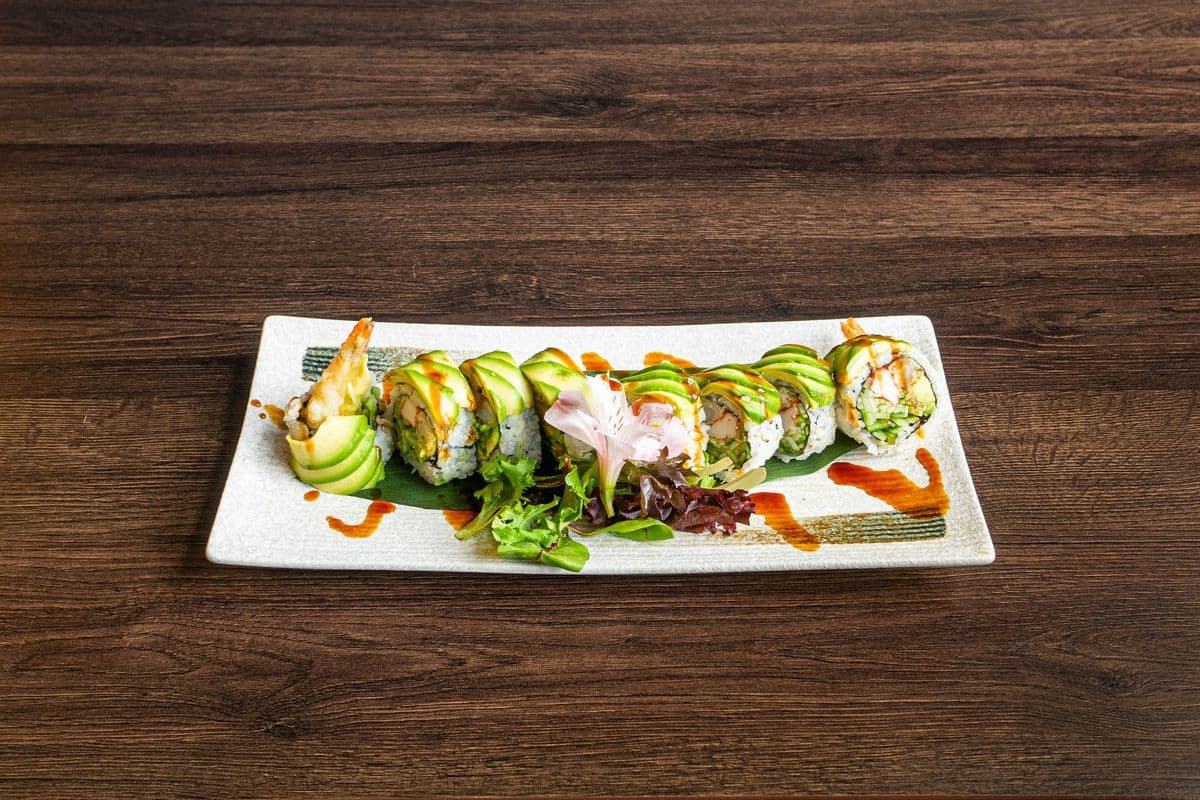 UH4. Green Dragon Roll (8 pcs)