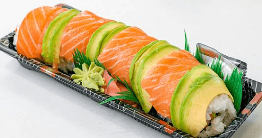 Dragon Salmon Roll (9 pcs)