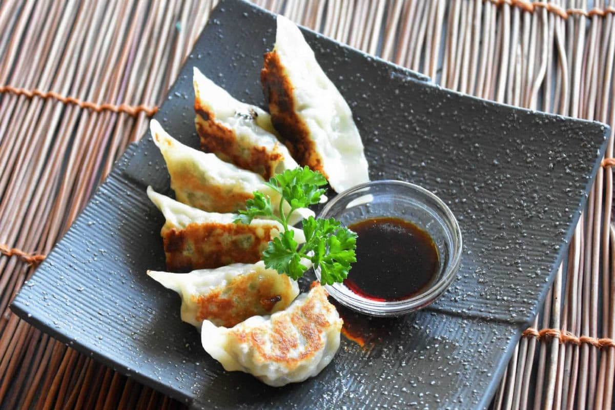 Mikado Gyoza