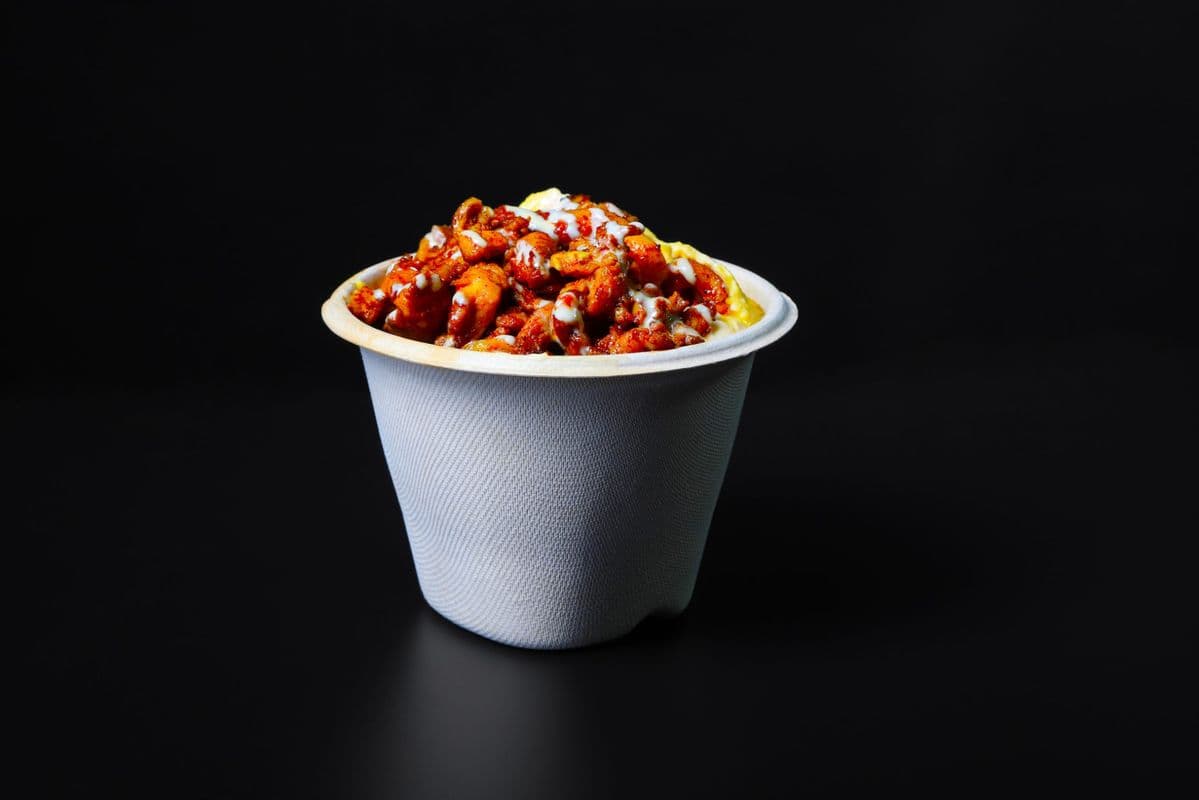 Hummus Chicken Shawarma (16 oz)