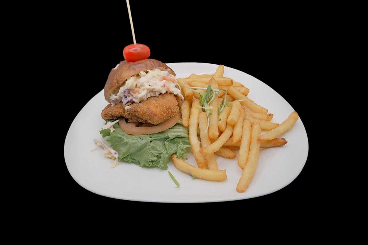 SOUTHERN FRIED CHICKEN BURGER