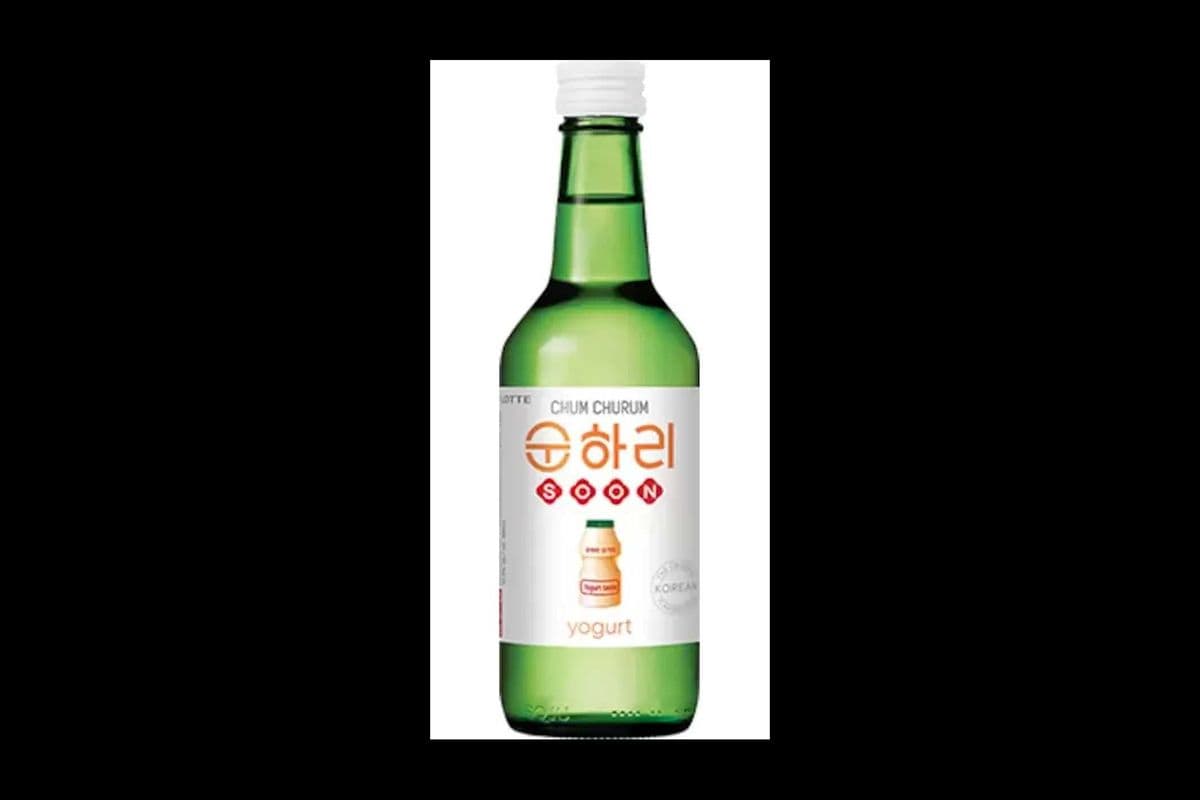 Chum Churum Yogurt - Soju (360 ml Bottle) (1 x 360ML)