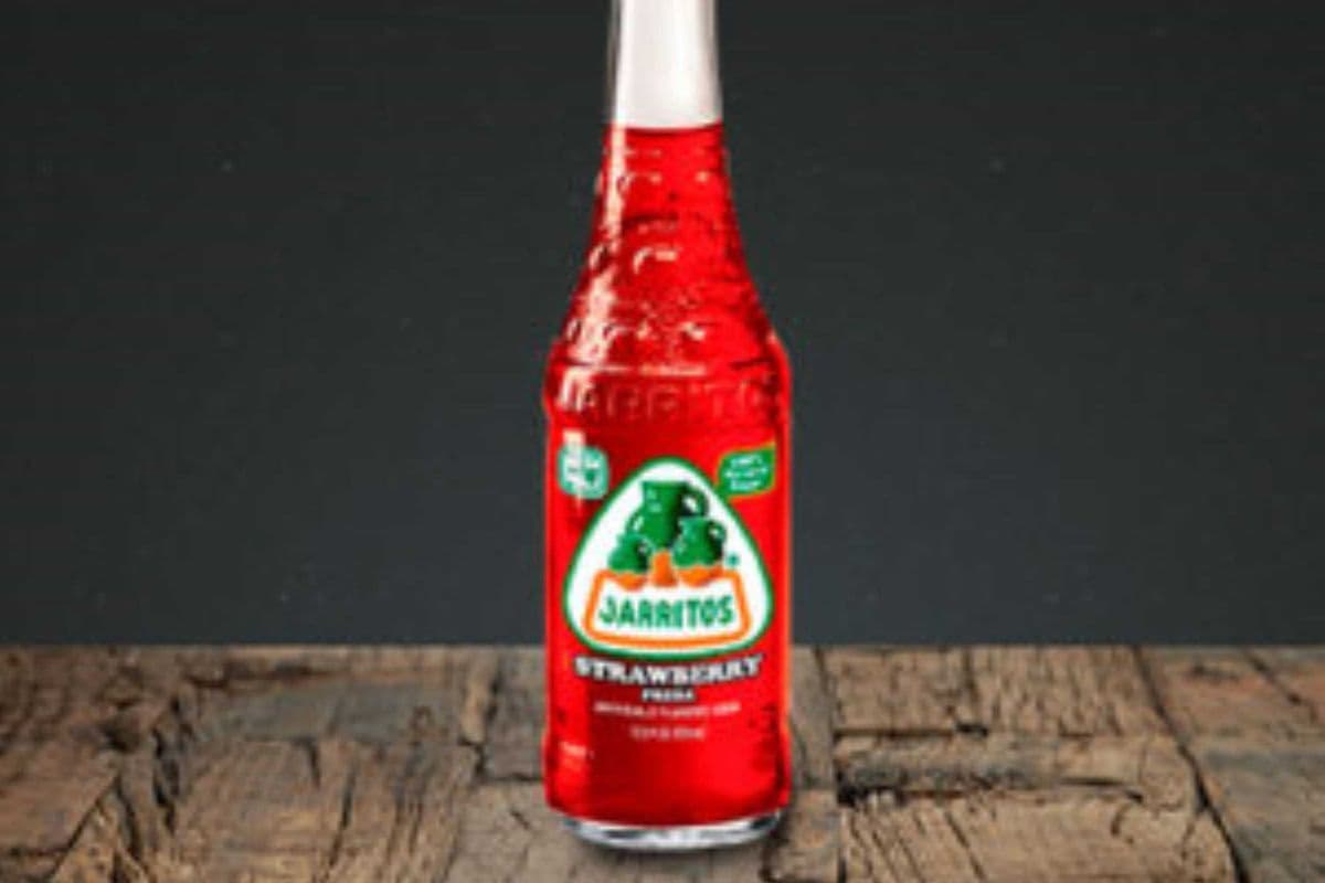 Strawberry Jarritos (355ml)