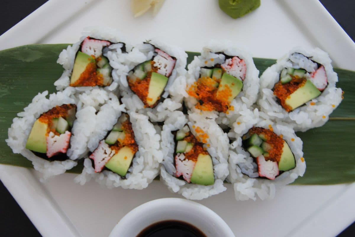 D3020 CALIFORNIA ROLLS (8PCS)