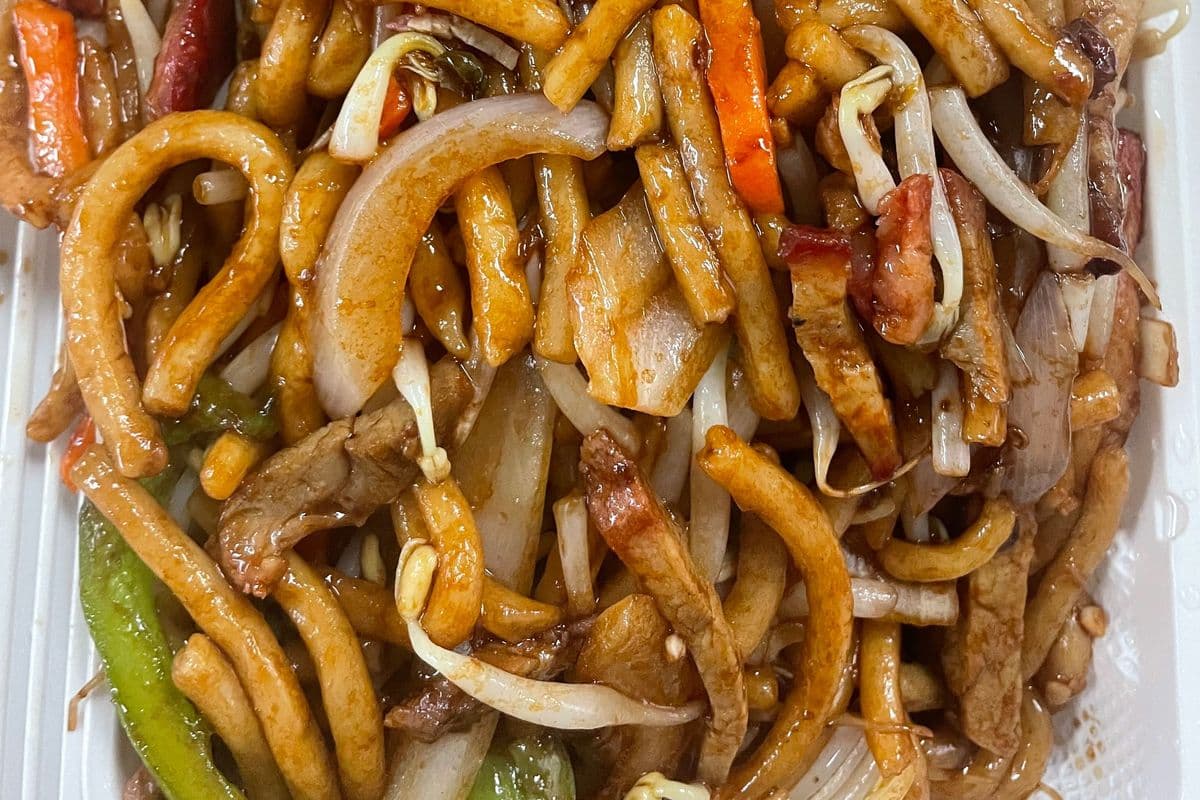 106. Shanghai Fried Noodle