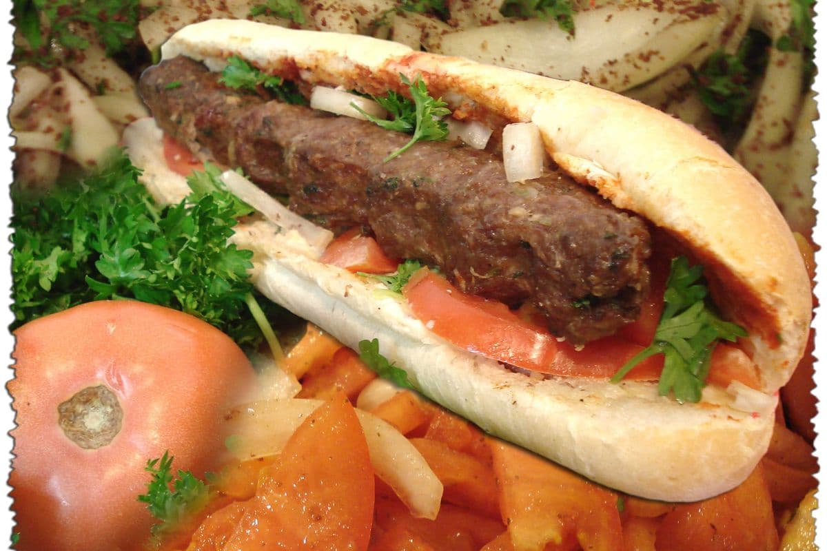 Sandwich au boeuf Kafta / Kafta Beef Sandwich