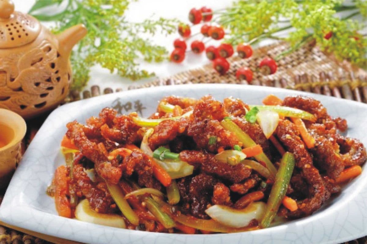干煸牛肉絲 Spicy Gingered Beef