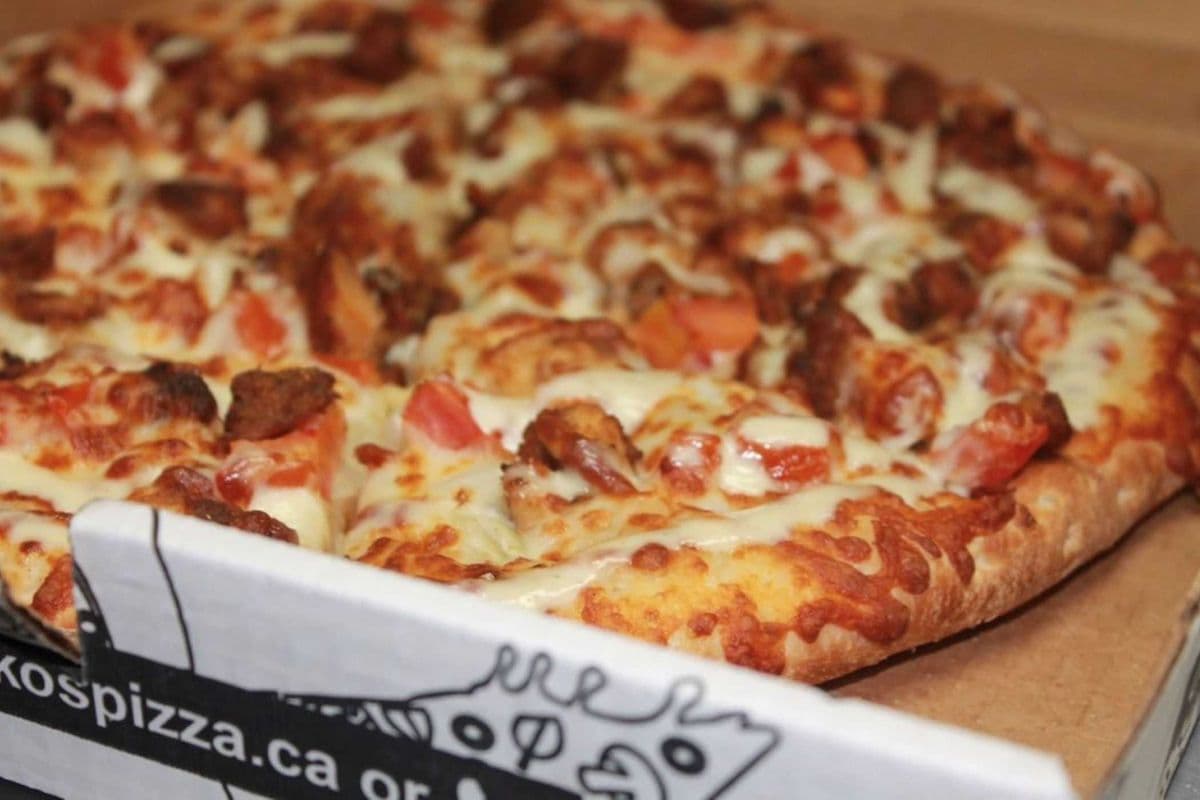 7. 12" Medium Shawarma Chicken Pizza