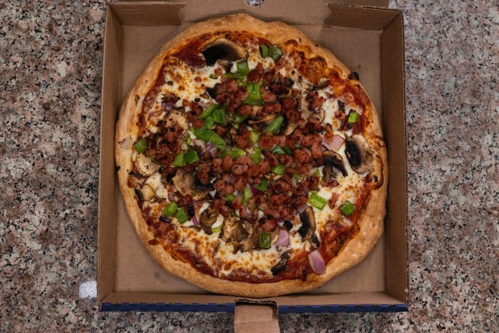 Small Jessy's Works Pizza (9")