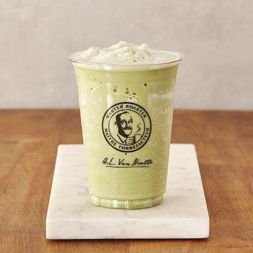 Frappé matcha framboise / Raspberry Matcha Frappe