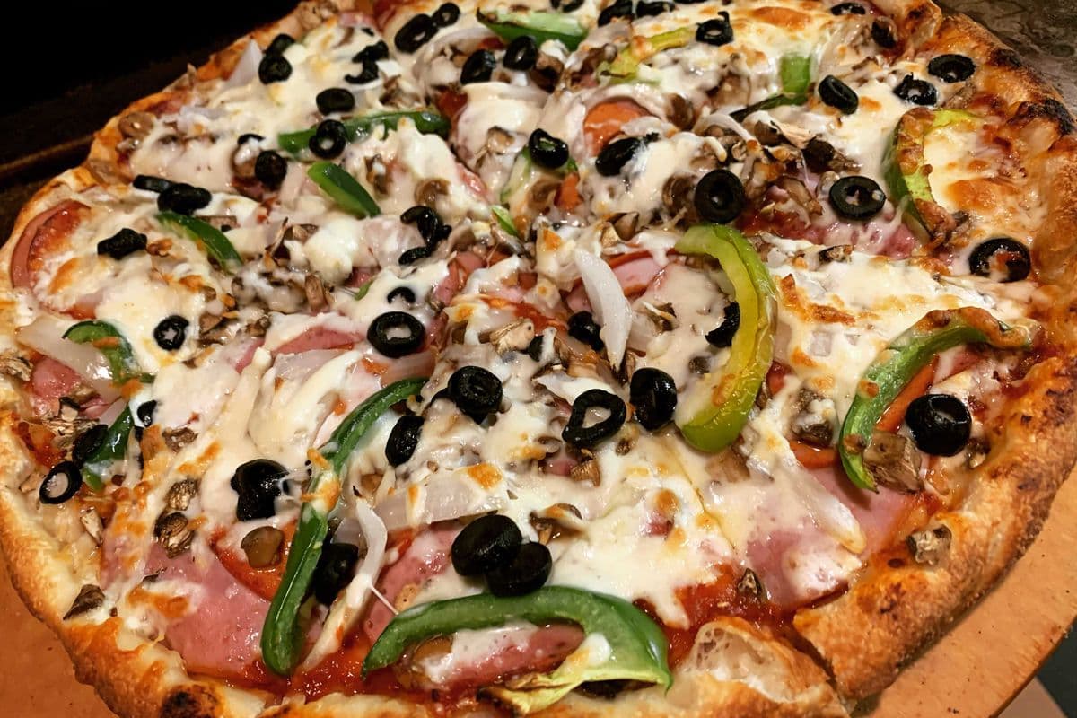 10" Small Lionsgate Special Pizza