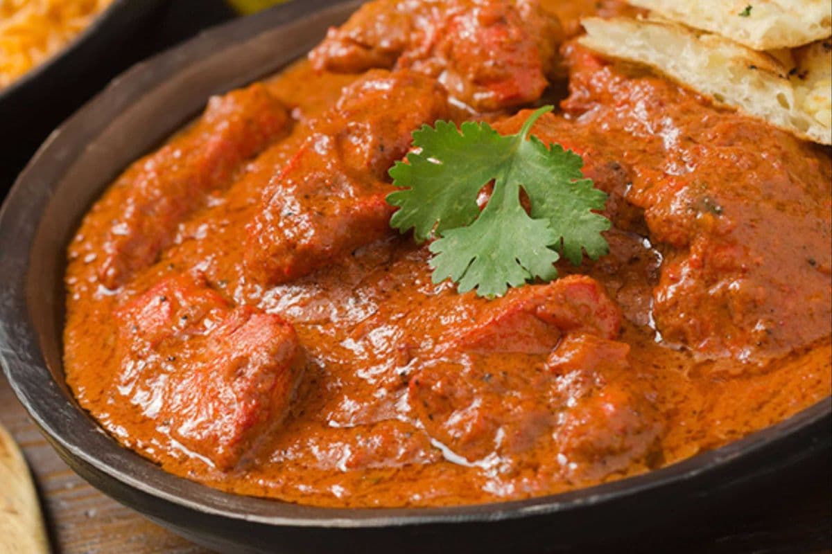 Chicken Tikka Masala with Basmati Rice and Butter Naan