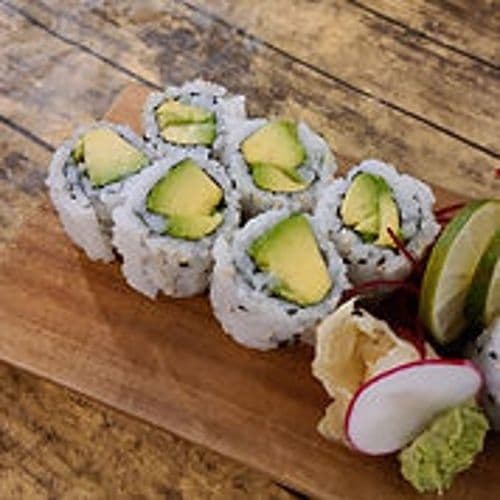 Avocado Roll (6Pcs)