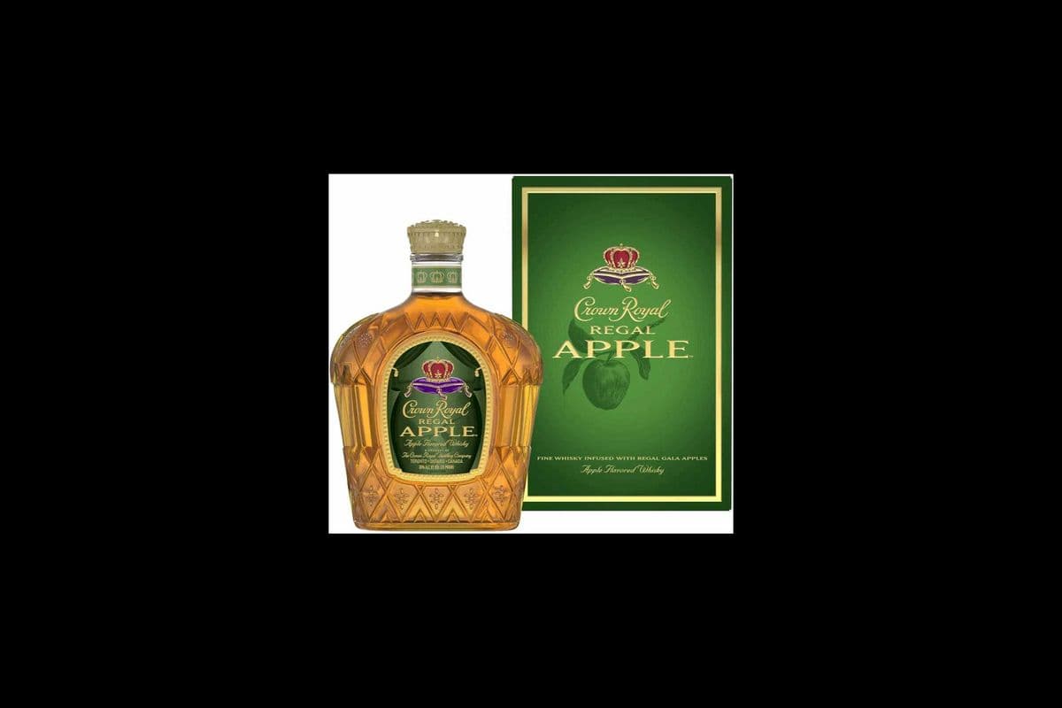 Crown Royal Apple (750 ml Bottle) (1 x 750ml)