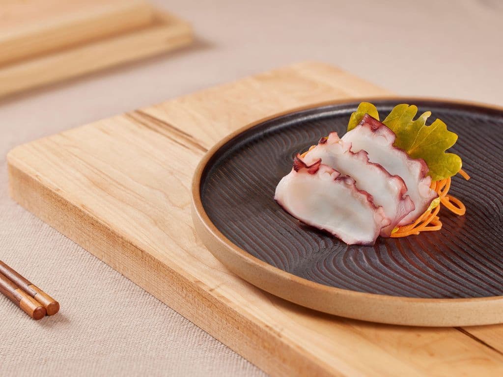 Octopus Sashimi (3pcs)