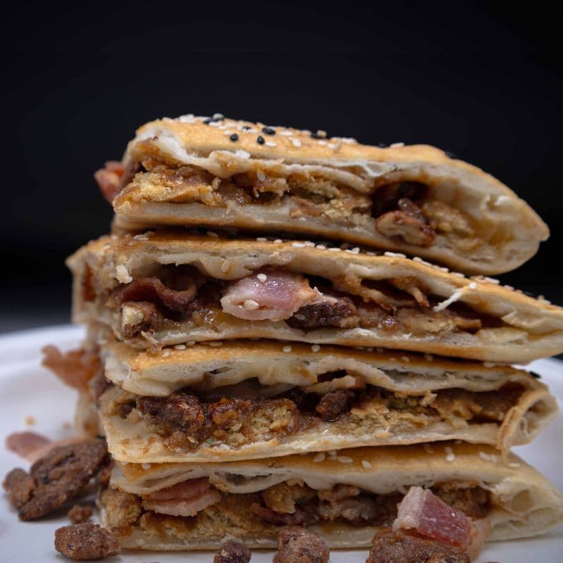 Bacon-Pecan (1 lb)
