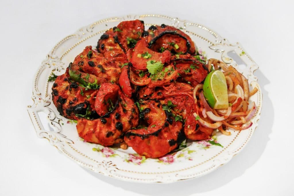 Tandoori Veg Momos (8 pcs)