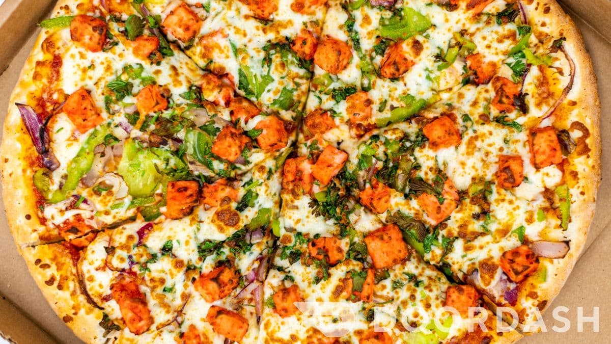 9" Small Loaded Butter Chicken Pizza