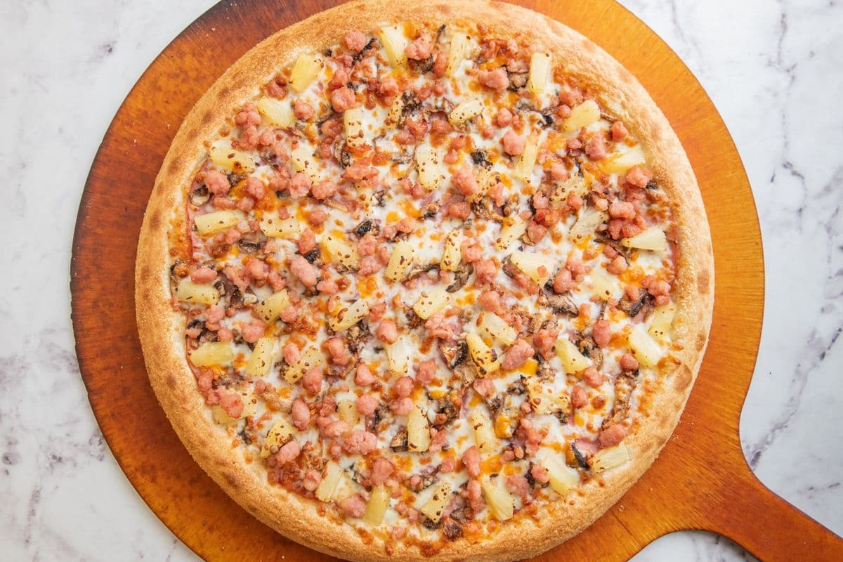 Hawaiian Supreme Pizza