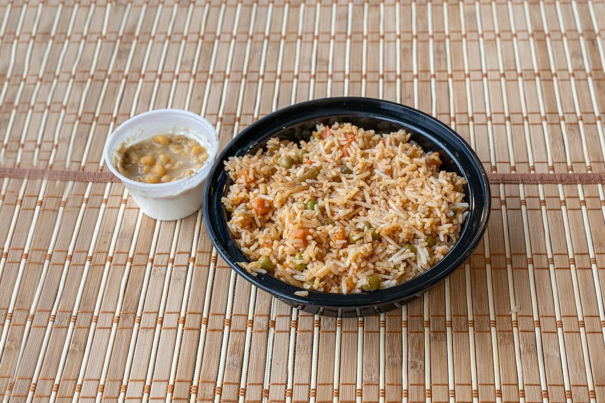 Vegetable Tawa Pulao and Raita