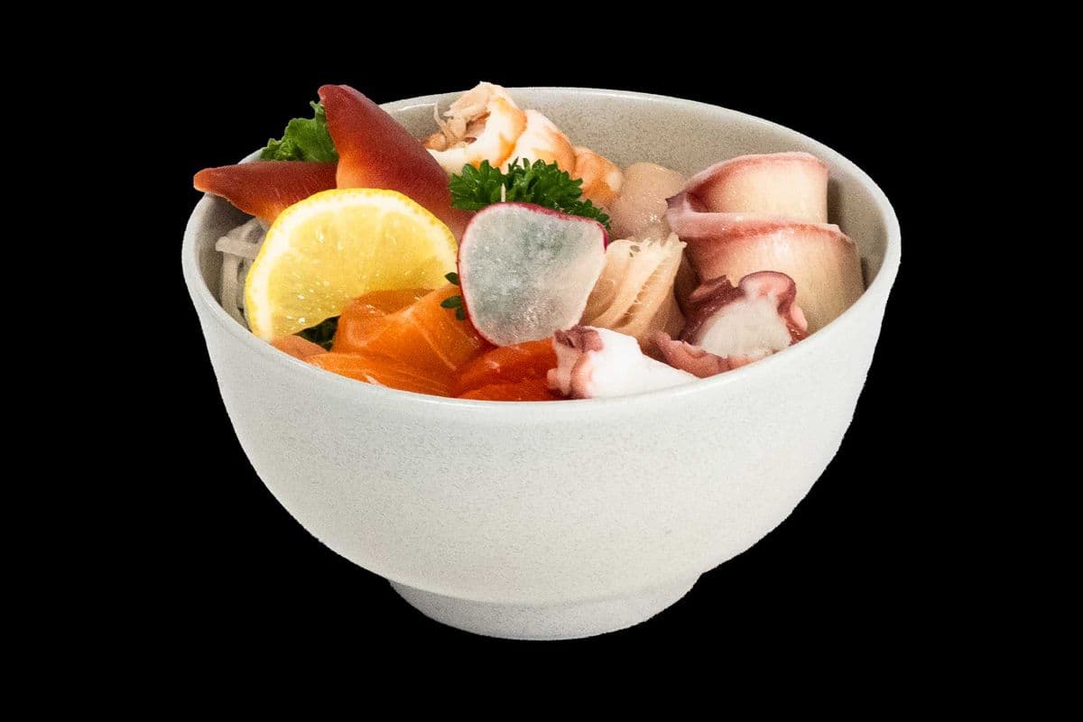 Chirashi donburi