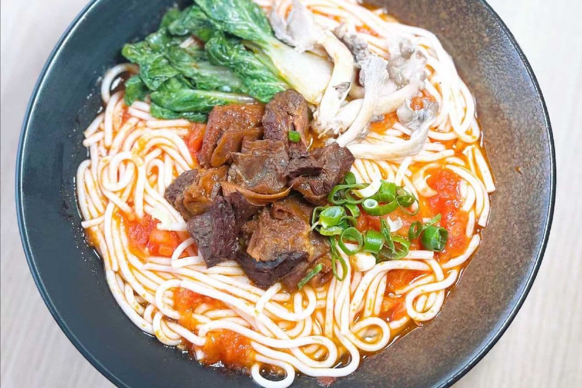 Tomato Braised Beef 鲜香番茄牛肉粉