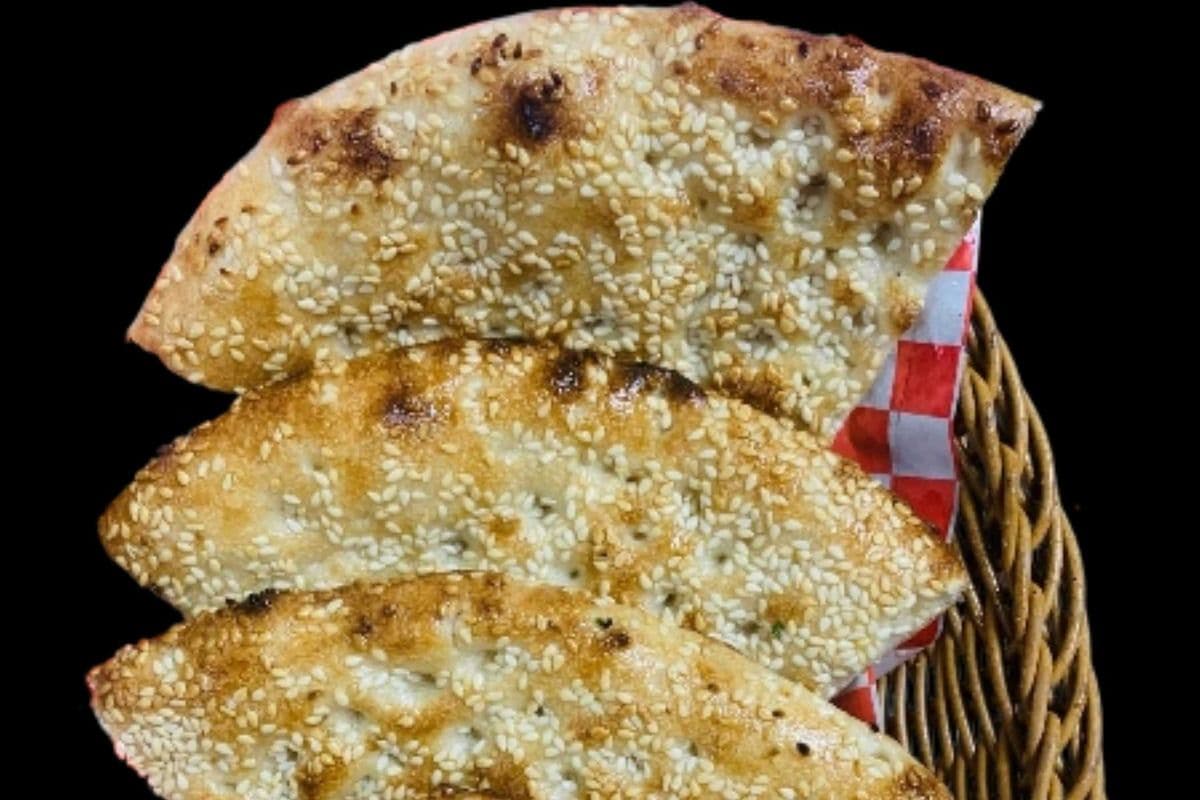 Sesame Naan (Kulcha)