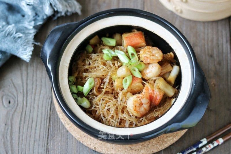 Seafood with Vermicelli Hot Pot / 海鮮粉絲煲