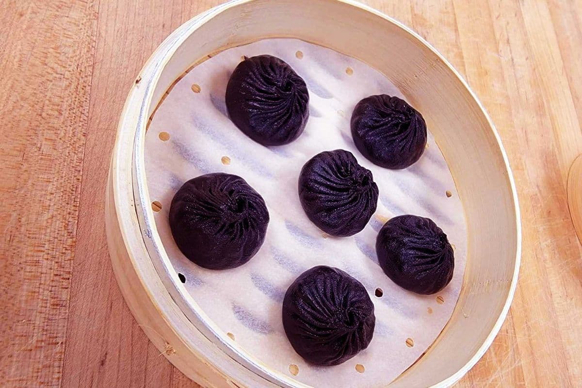 【NEW】Steamed Black Truffle & Pork Soup Dumplings(6 pcs)黑松露小籠湯包