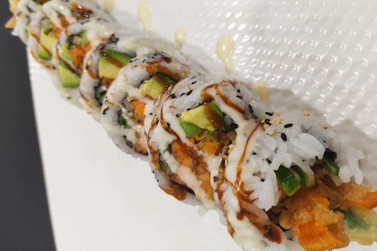 Veggie Tempura Roll (8pcs)