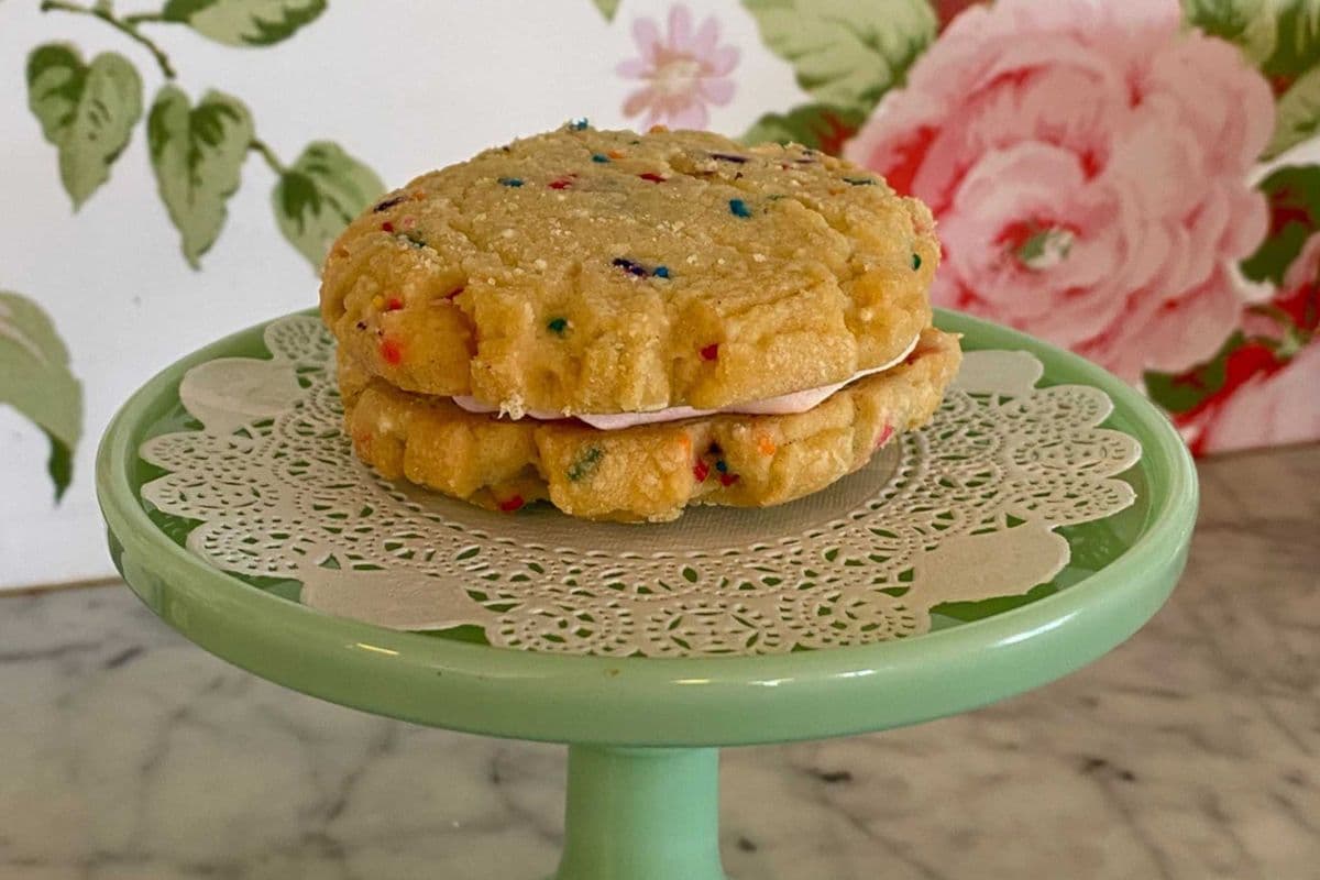 Birthday Cookie Sandwich