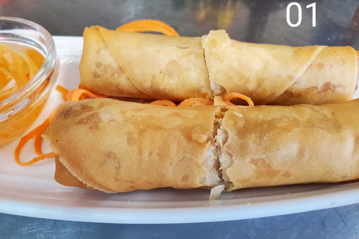 01. Vietnamese Deep Fried Spring Roll (2 pcs)
