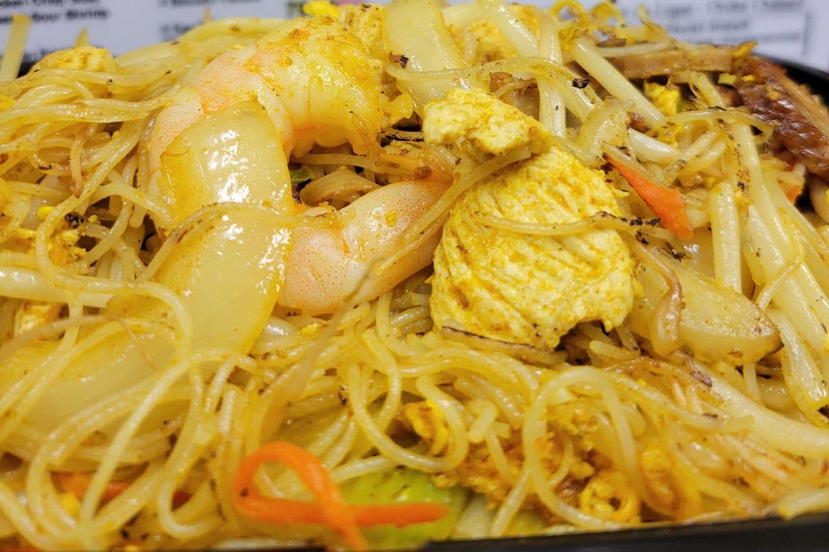 Nouilles Singapour au curry / Curry Singapore Noodle