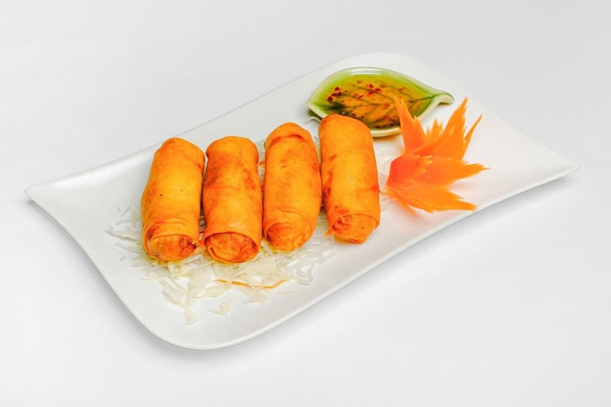 Thai Taste Rolls (4 pcs)