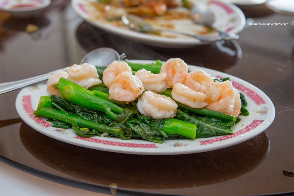 Sautéed Prawns with Chinese Broccoli / 芥蘭蝦球