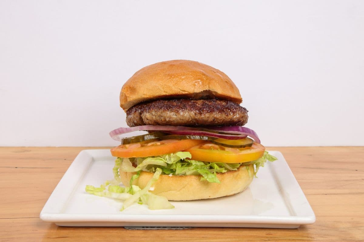 Signature Burger (7 oz)